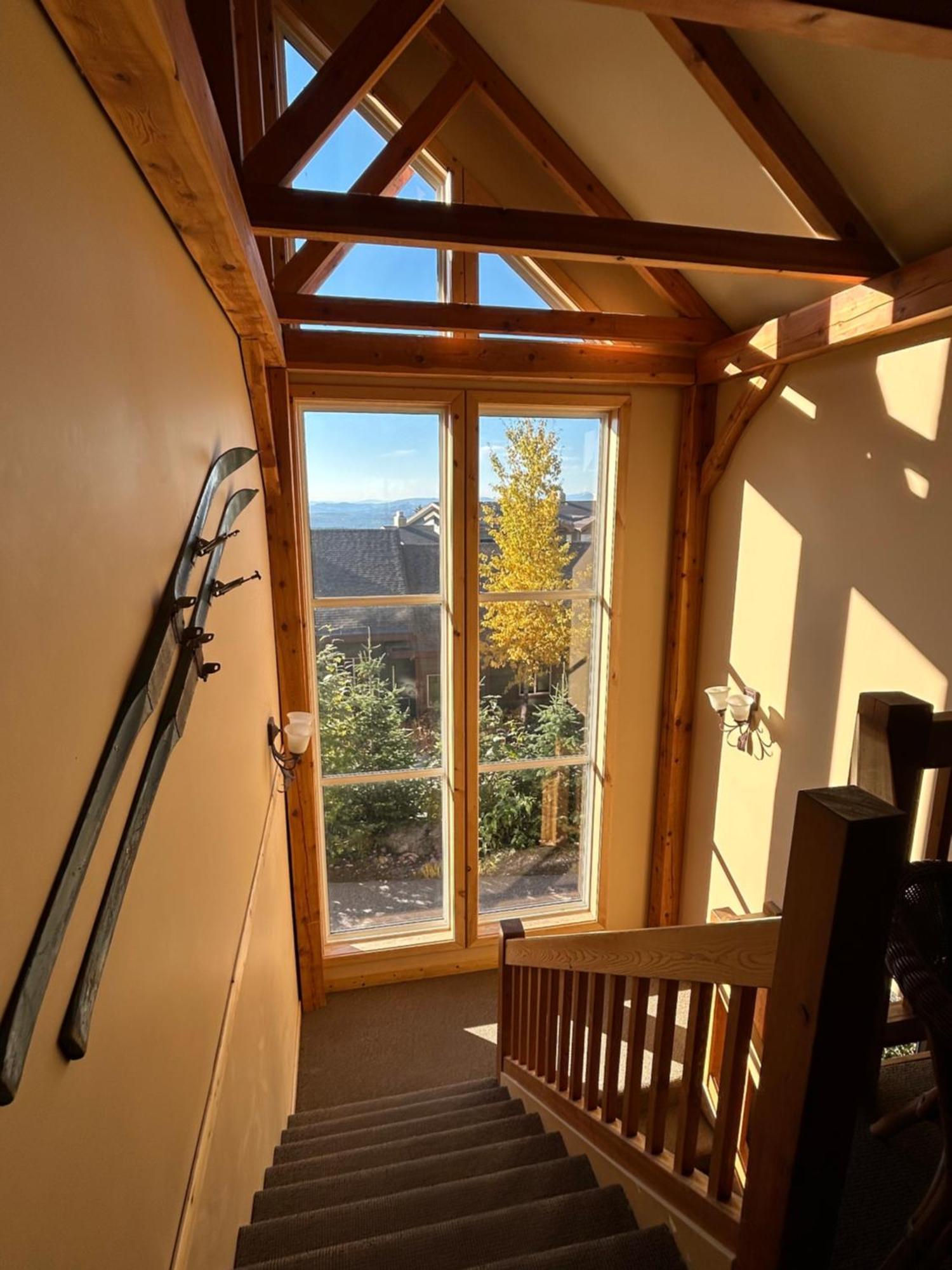 3 Bedroom 3 Bath Ski In Ski Out With Private Hot Tub Big White Eksteriør bilde